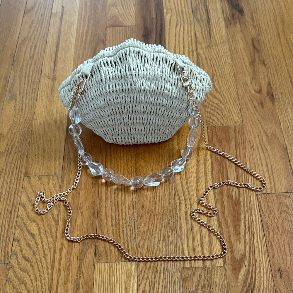 Elegant Cream Woven Clutch with Gold Chain